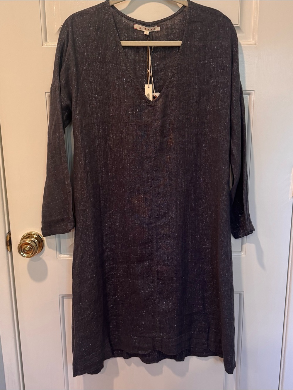 XiRENA Long-Sleeve V-Neck Linen Dress in Dark Charcoal